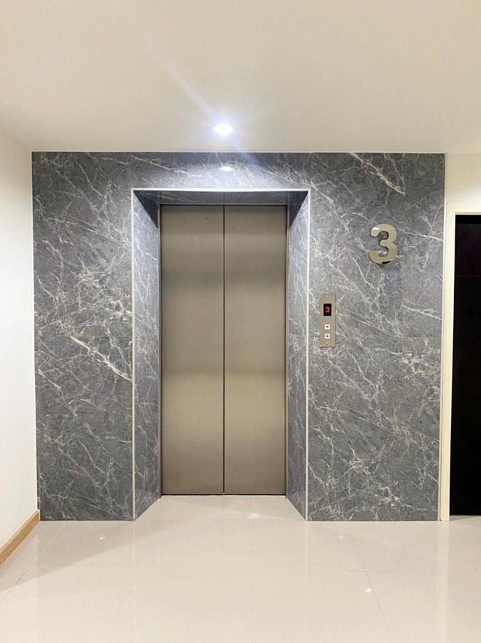 Re Riva Apartment Bangkok Exterior foto